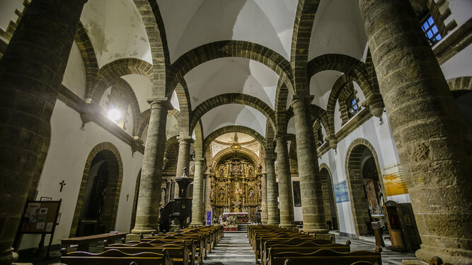 Imagen actual de la iglesia de Santa Cruz.