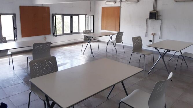 Sala de estudio de la barriada Bazán.