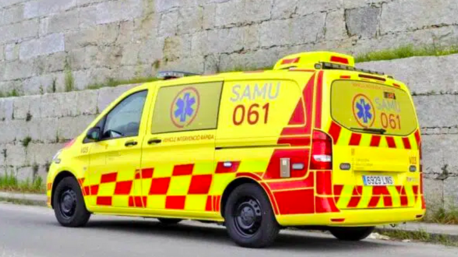 Una ambulancia del SAMU 061 en Islas Baleares T