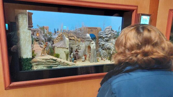 La exposición de dioramas ya se ha inaugurado en la sede de los belenistas.