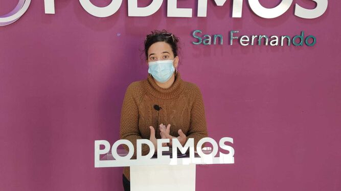 Ana Rojas, en la sede de Podemos San Fernando.