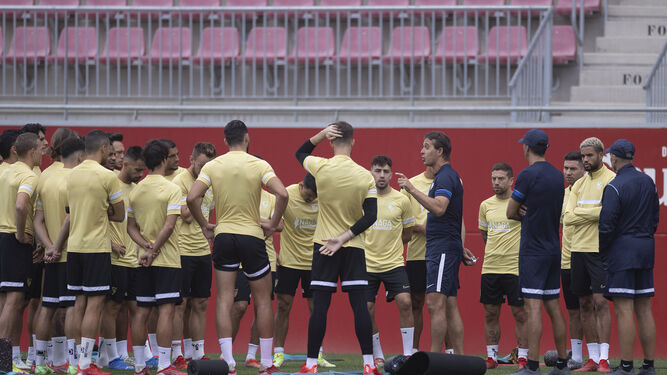 Un entrenamiento del Sevilla.