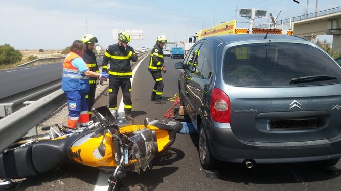 Accidente mortal con un motorista implicado en San Fernando (Cádiz) en 2020.