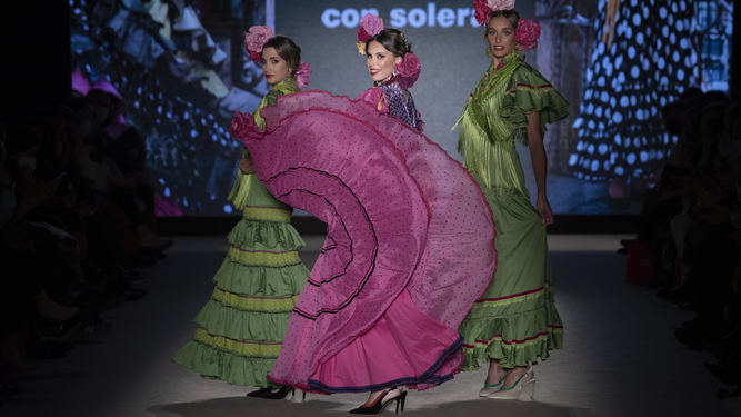 Diseños de Pitusa Gasul vistos en We Love Flamenco.
