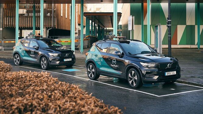 Volvo ya trabaja en la carga inalámbrica de sus coches eléctricos