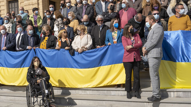 Concentración solidaria con el pueblo de Ucrania en San Fernando.