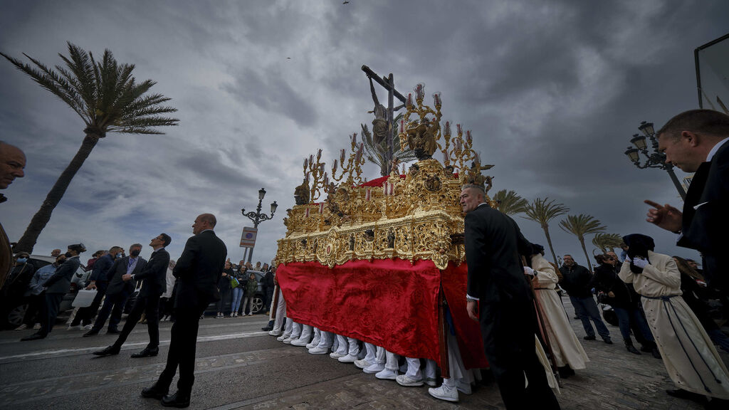 Cofrad&iacute;a de La Palma en la Semana Santa de C&aacute;diz 2022