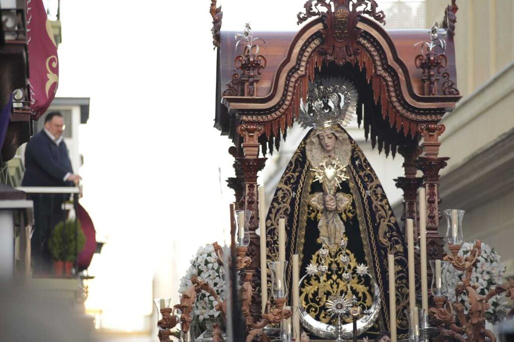 Video: Miércoles Santo en San Fernando: Silencio y delicadeza para el reencuentro con la Virgen de los Servitas