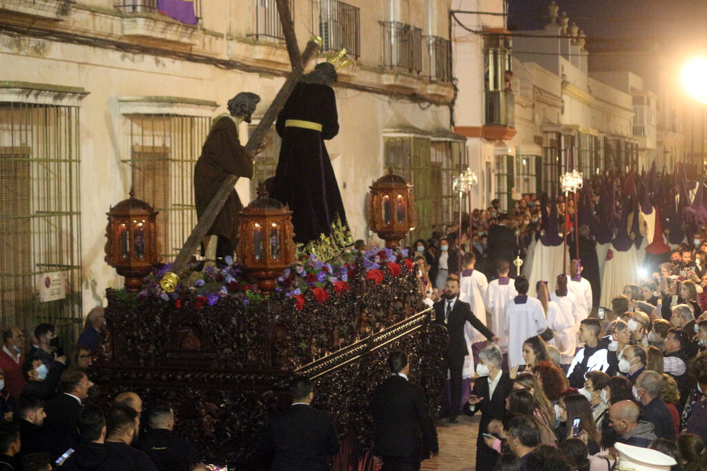 Las im&aacute;genes del Jueves Santo en Puerto Real: Nazareno