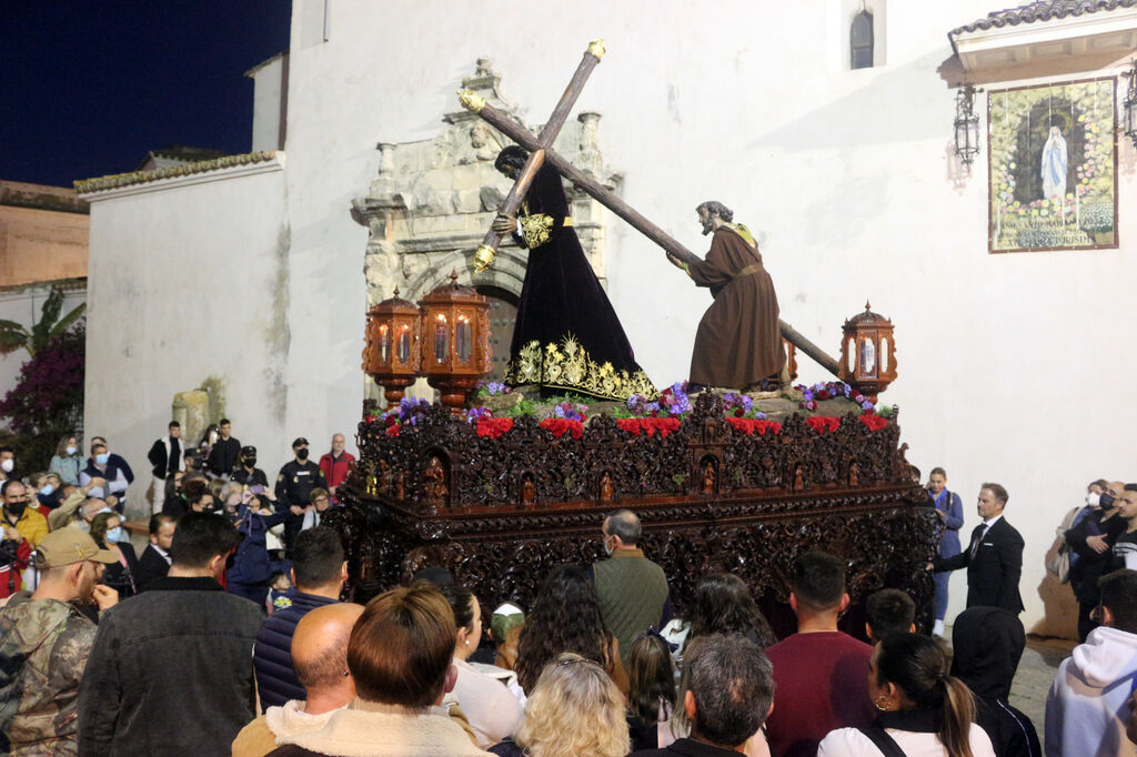 Las im&aacute;genes del Jueves Santo en Puerto Real: Nazareno