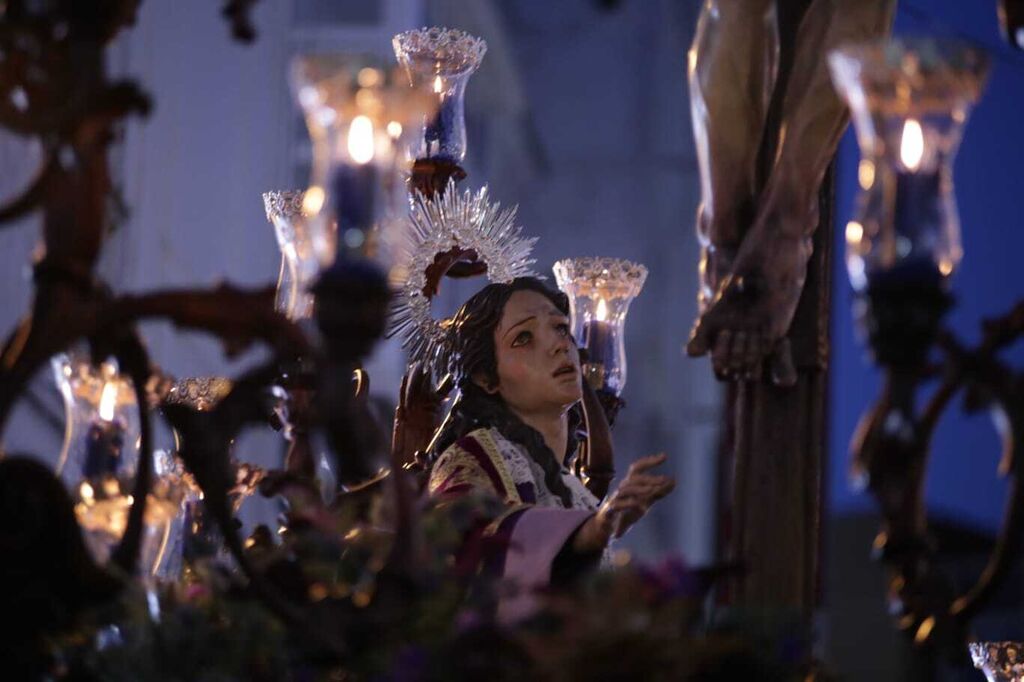 Viernes Santo en San Fernando: Las im&aacute;genes de Desamparados