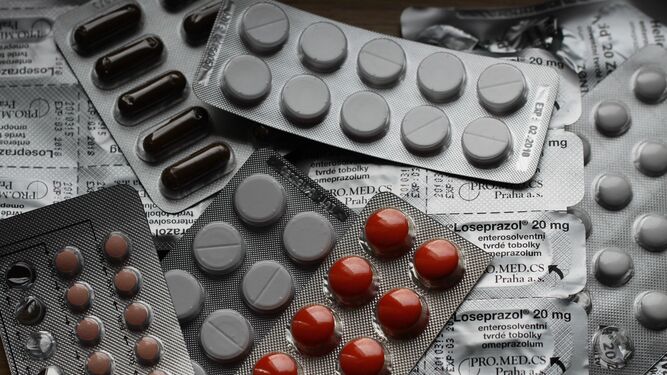 El uso de lansoprazol puede, como todos los medicamentos, causar algunos efectos adversos