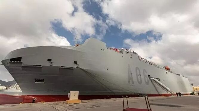 Imagen del 'Ysabel', el buque logístico del Ejército español