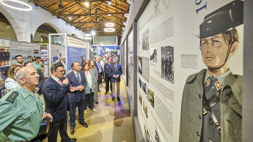 Las imágenes de la la exposición 'La Guardia Civil al servicio del ciudadano'