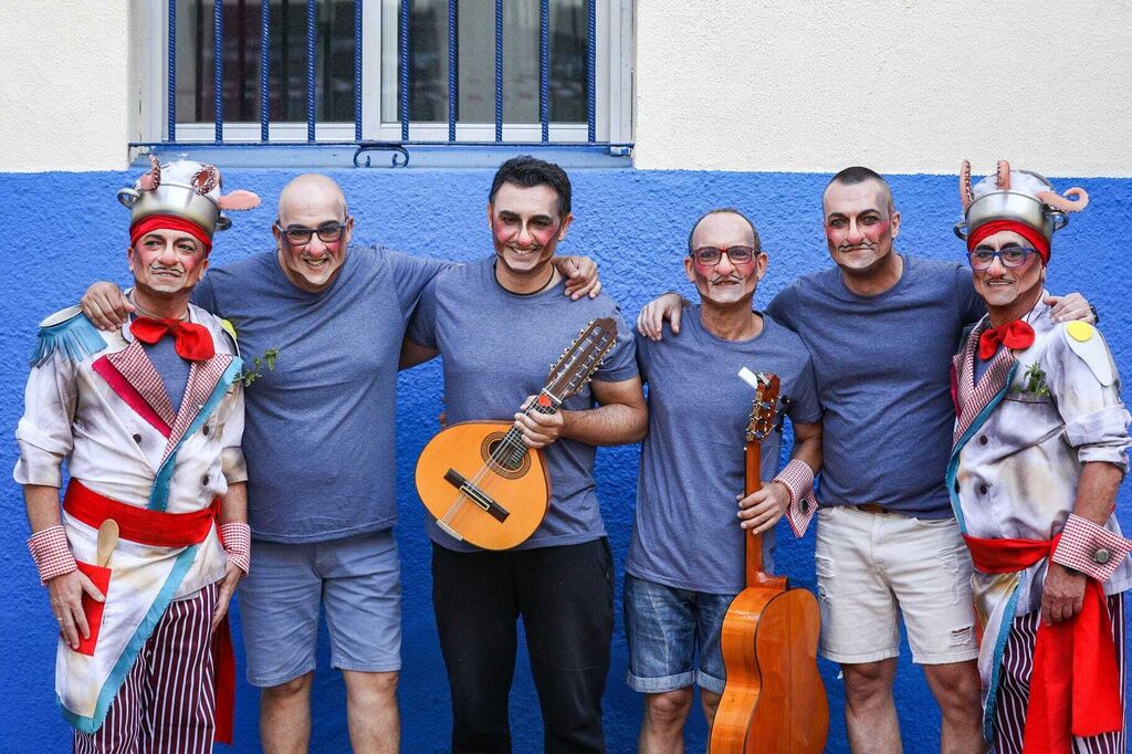 Seis ex coristas de La Salle Vi&ntilde;a: Nano Morales, Pedrosa, Juan Carlos Letr&aacute;n, &lsquo;Kuko&rsquo;, Jose Fatou y Manolo Couso.