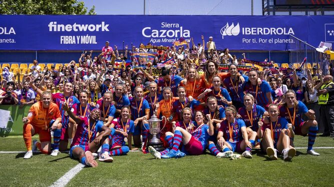 FC Barcelona Femenino celebrando la Copa de la Reina el pasado 29 de mayo