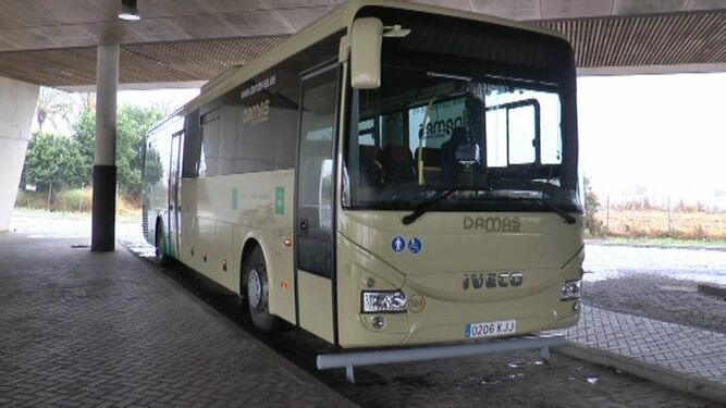 Las líneas de autobuses urbanos de Chipiona entrarán en servicio "a  principios de julio”