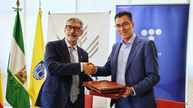 La Universidad de Cádiz y Telefónica España crean la Cátedra ‘Economía Azul y Puertos Inteligentes’
