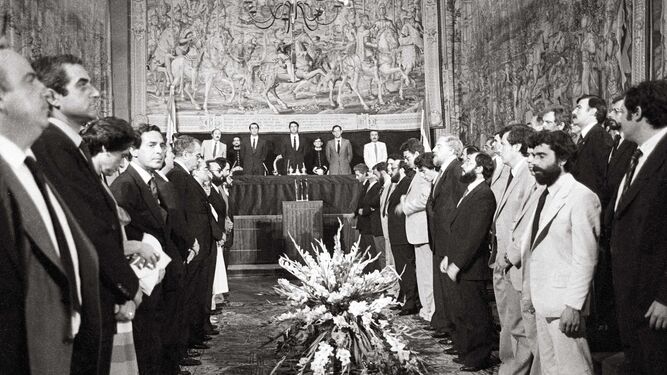 GAditanos en la constitución del primer parlamento de Andalucía
