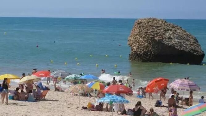 Un bañista muere ahogado en la playa de Matalascañas