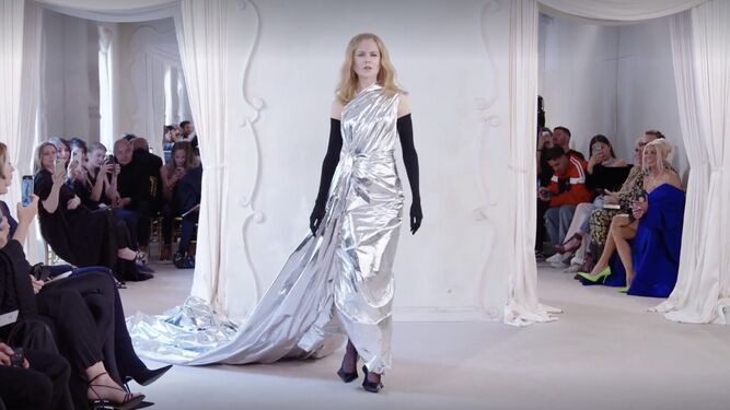 El vestido de Balenciaga lucido por Nicole Kidman