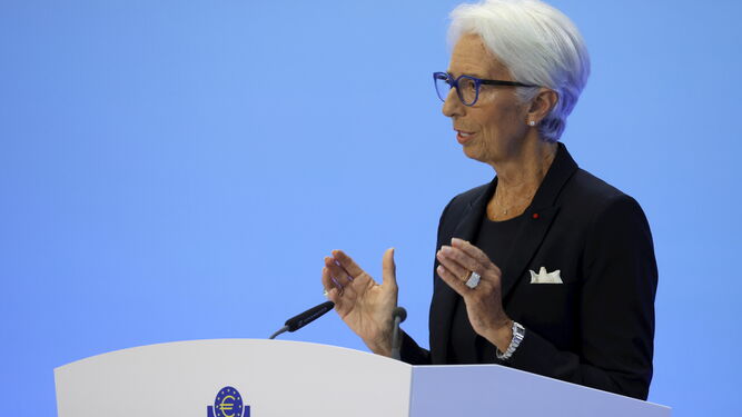 Christine Lagarde, durante la rueda de prensa en la que anunció una subida de los tipos de interés