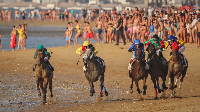 Imagen de archivo de una carrera de caballos en Sanlúcar