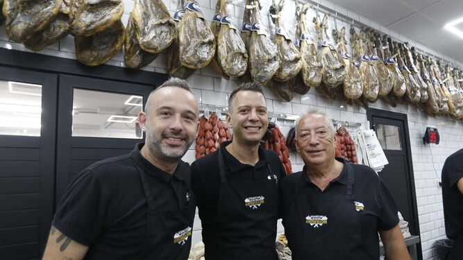 David, Israel y Juan Cabo, en La Boutique de la Carne