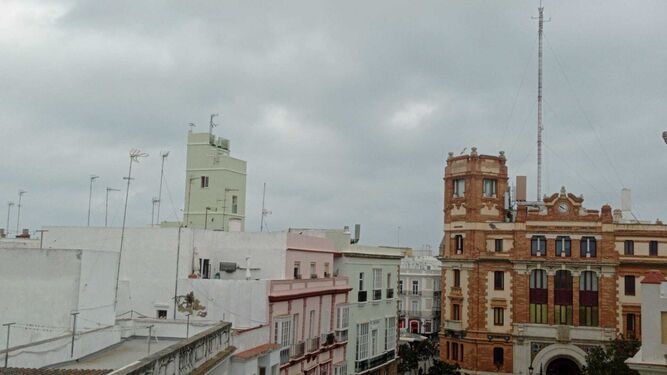 Nubes esta mañana en Cádiz.