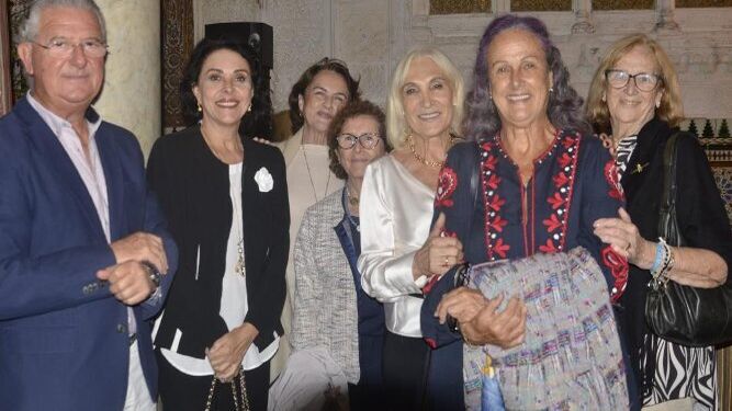 Juan Sanlés, Rosario Anzola, Flor Mateos, Loren Vilches, Susi Cigúela, Gema González Ferreras y  Teresa Sahagún.