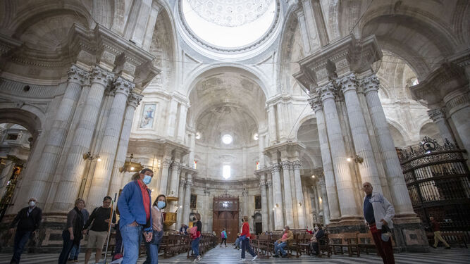 La Catedral de Cádiz acoge este sábado un concierto de la banda de música Maestro Tejera.