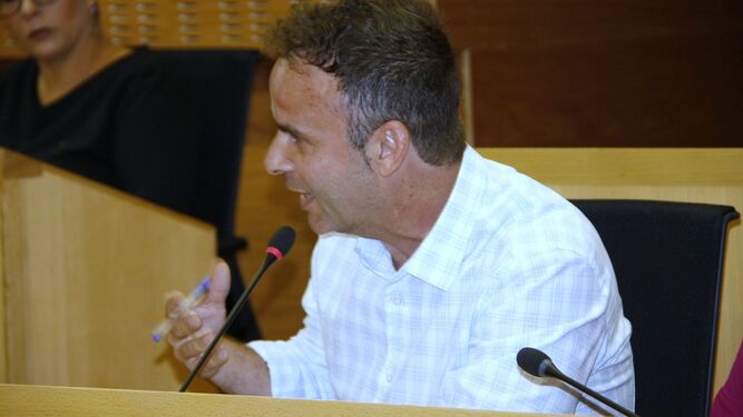El concejal de Adelante El Puerto Alejandro Gutiérrez.