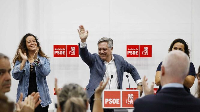 Óscar Torres, en el acto de presentación de su candidatura a las primarias del PSOE a la Alcaldía de Cádiz.
