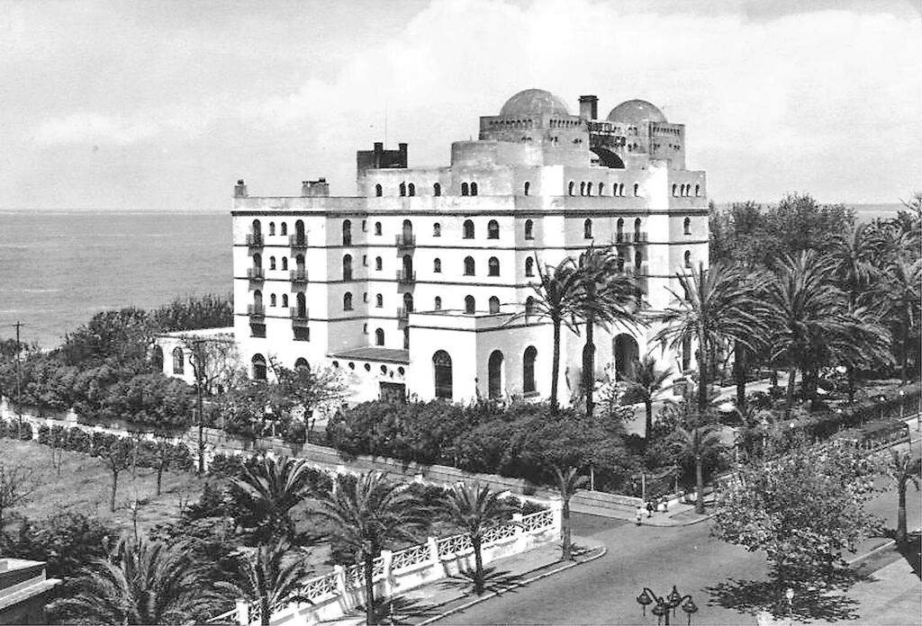 Edificios históricos de Cádiz que ya no existen ¿Sabes dónde estaban?