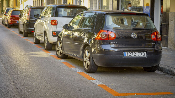 Una de las muchas zonas de estacionamiento regulado de la ciudad de Cádiz