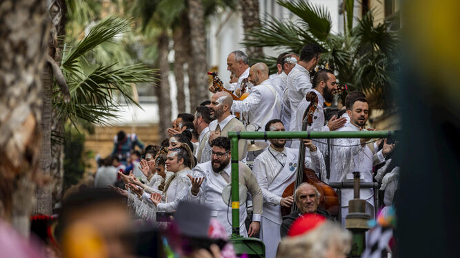 Carnaval de Cádiz 2023: Todas las imágenes del segundo sábado, con coros y callejeras