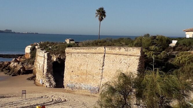 Una imagen de la muralla de Santa Catalina.