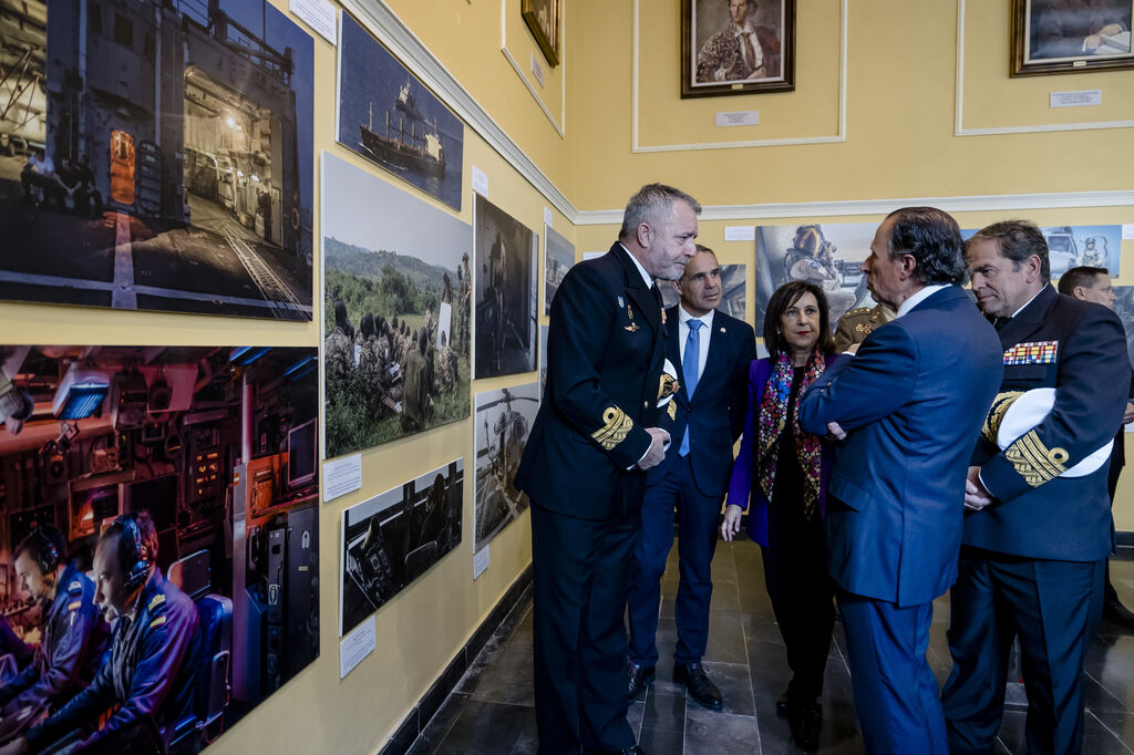 Las im&aacute;genes de la visita de la ministra de defensa Margarita Robles a Chiclana con motivo del 212 aniversario de la  Batalla de la Barrosa.