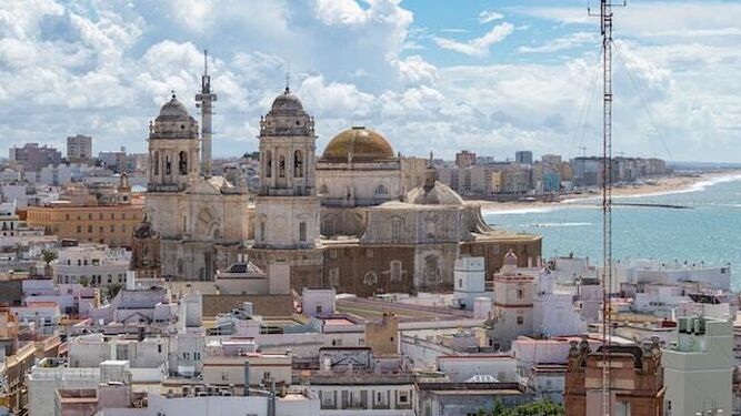 Turismo en Cádiz: dónde hospedarse, qué visitar y qué comer
