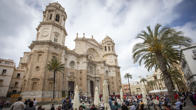 La Plaza de la Catedral de Cádiz
