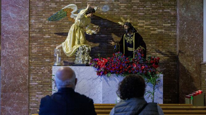 Imágenes de un Jueves Santo atípico en el Huerto de la Semana Santa de Cádiz 2023