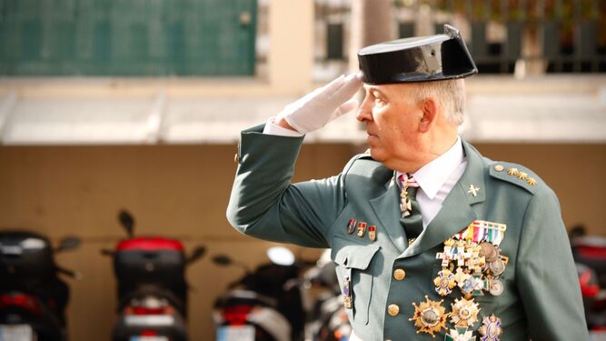 El coronel jefe de la Comandancia de Cádiz en el acto celebrado en la Comandancia este miércoles.