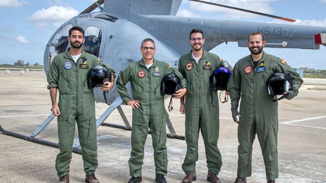 Los pilotos del último vuelo de la Sexta Escuadrilla de la Armada.