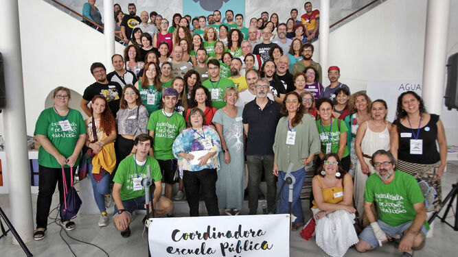Una actividad de la Coordinadora de la Escuela Pública de Cádiz en el ECCO.