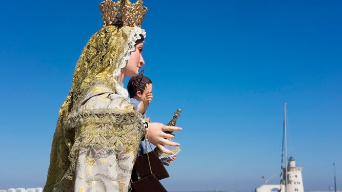 Puerto Sherry se une este domingo al homenaje a la Virgen del Carmen.