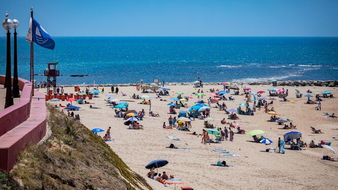 Imagen de la playa de Santa María un día de verano