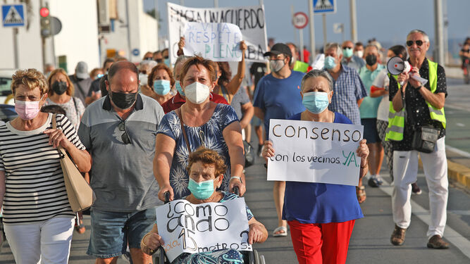 Imagen de septiembre de 2021 de una manifestación en contra de la peatonalización total de Marianista Cubillo.