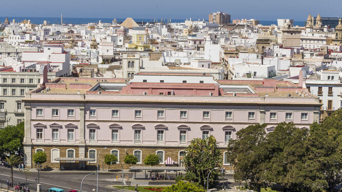 Vista aérea del Palacio provincial de Diputación de Cádiz.