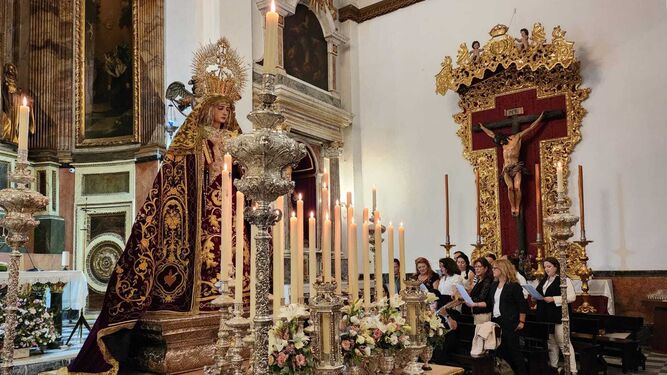 El rosario público de la Virgen de la Amargura se suspendió el pasado domingo por la lluvia.