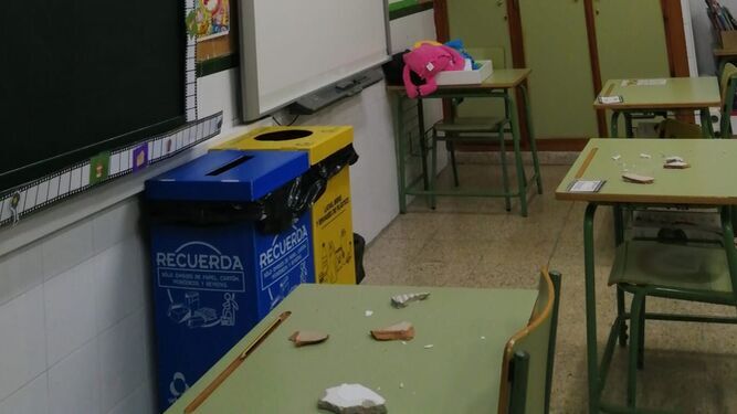 Caída de cascotes en 2022 en el colegio de San Fernando